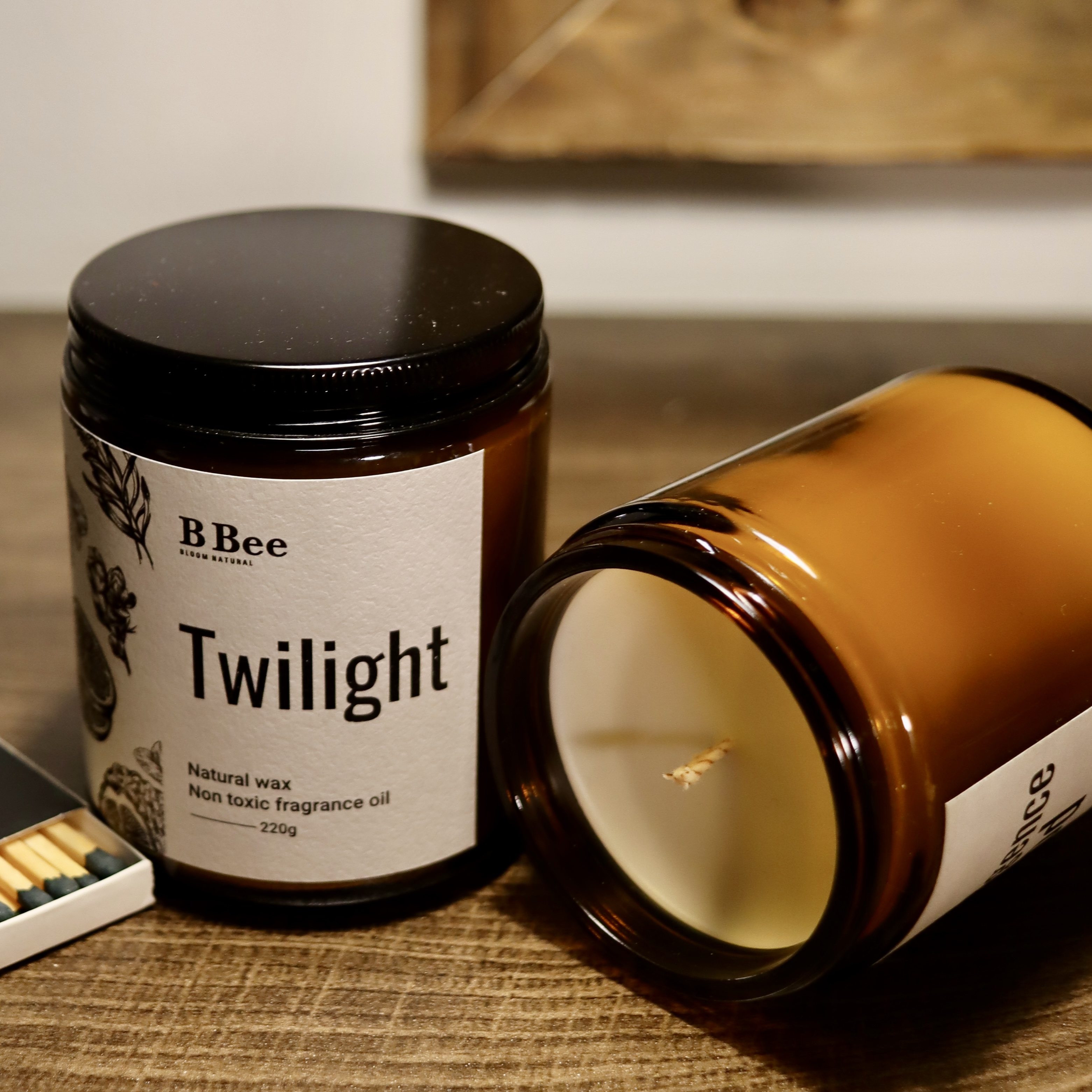 Twilight - Nến Thơm Lành Tính Từ Sáp Tự Nhiên Hương Thanh Mát, Quyến Rũ B Bee Candle