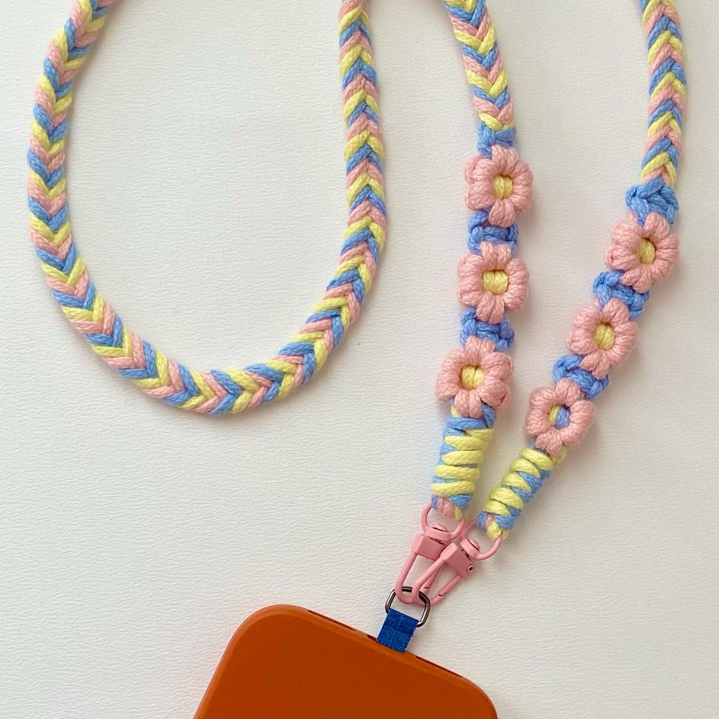 [Mua 2 tặng Sticker B Bee] Dây thắt hoa Macrame handmade đa năng đeo Thẻ sinh viên B Bee